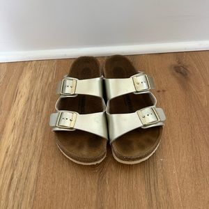Gold kids Birkenstocks size 32. Size 1 in US